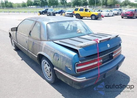 1989 Buick Regal Custom from USA, damaged, VIN 2G4WB14W1K1428445